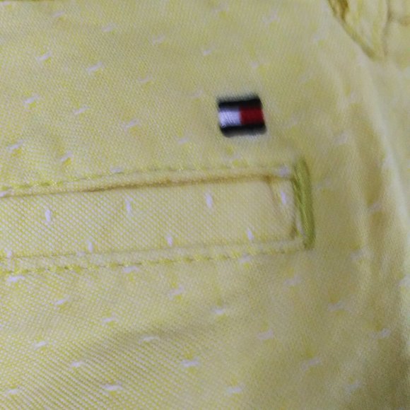 TOMMY HILFIGER WOMEN'S YELLOW SHORTS - Picture 5 of 6